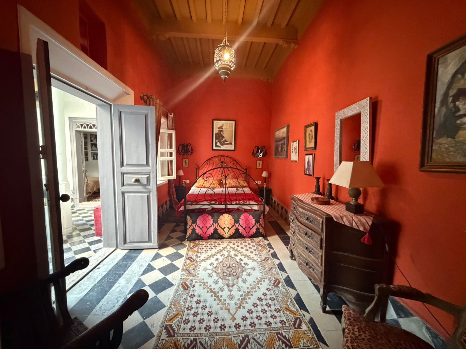 Riad 1